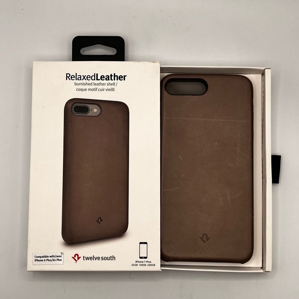 BNIB iPHONE 8 PLUS CASE - TWELVE SOUTH GENUINE LEATHER IPHONE PHONE CASE
